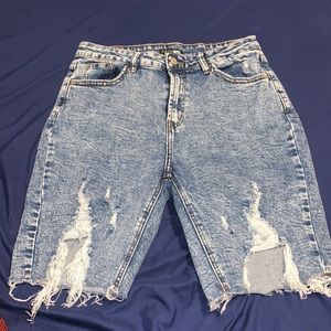 Women’s Bermuda shorts from Fashion Nova. Size 11.